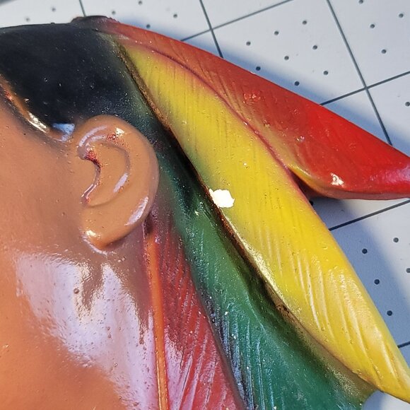 Native American (Indian) Head Wall Hanging Woman Feathers Chalkware 5 3/4" - Picture 3 of 6